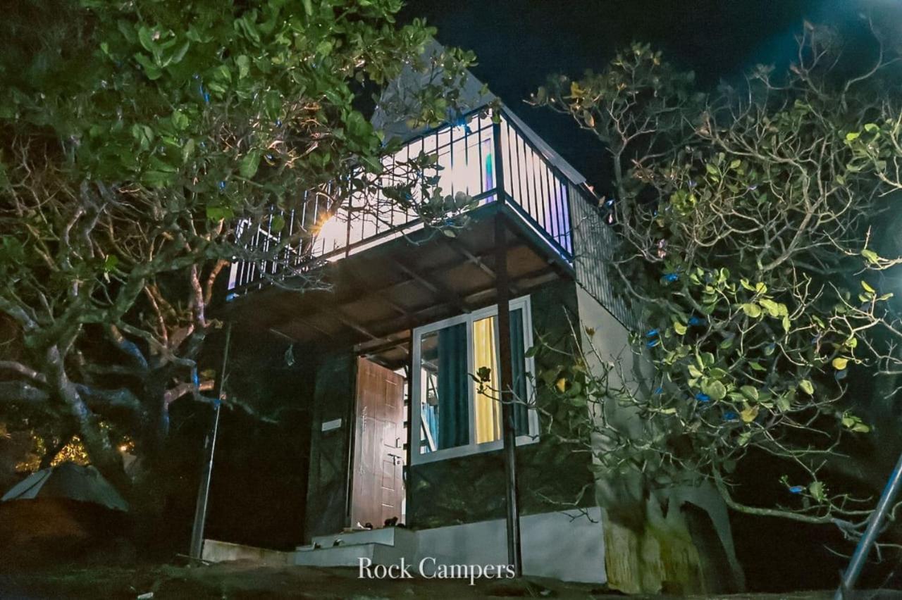 Rock Campers Hotel And Resort Chillithodu Exterior photo